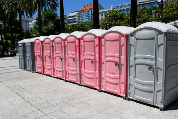 Best Portable Shower Rental  in Lowell, NC